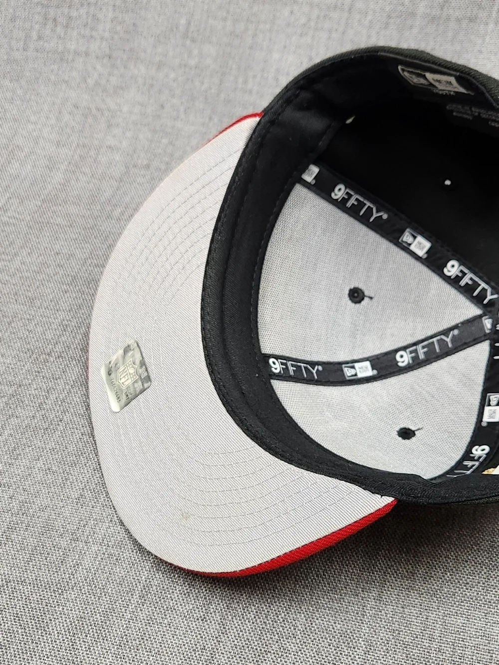 New Era × San Francisco 49ers 9Fifty Youth Snapback Adjustable Hat. - Picture 8 of 8